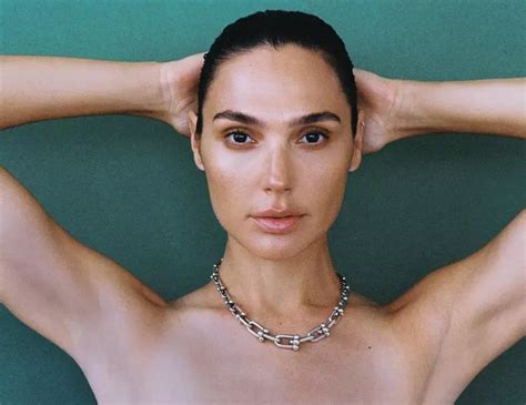 gal gadot leaked nudes|Gal Gadot Nude Photos & Videos